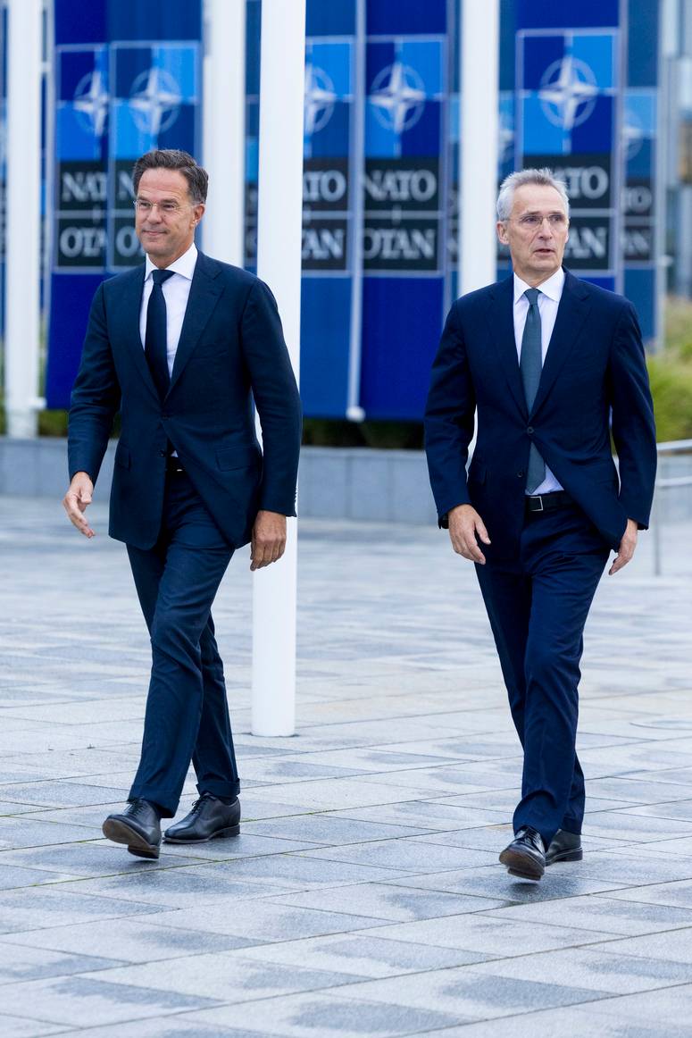  Марк Рюте и Йенс Столтенберг 